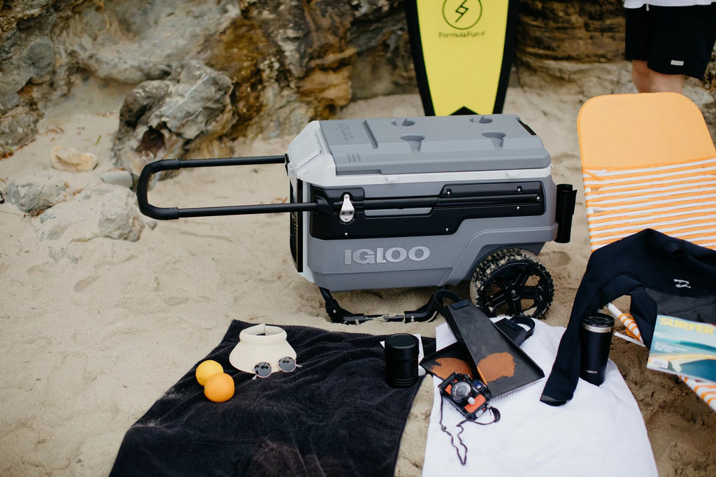 70 Qt. Wheeled Cooler Q38979