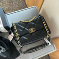 Handbag Q294581