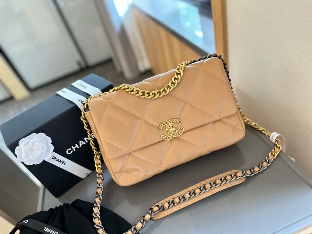 Handbag Q294581