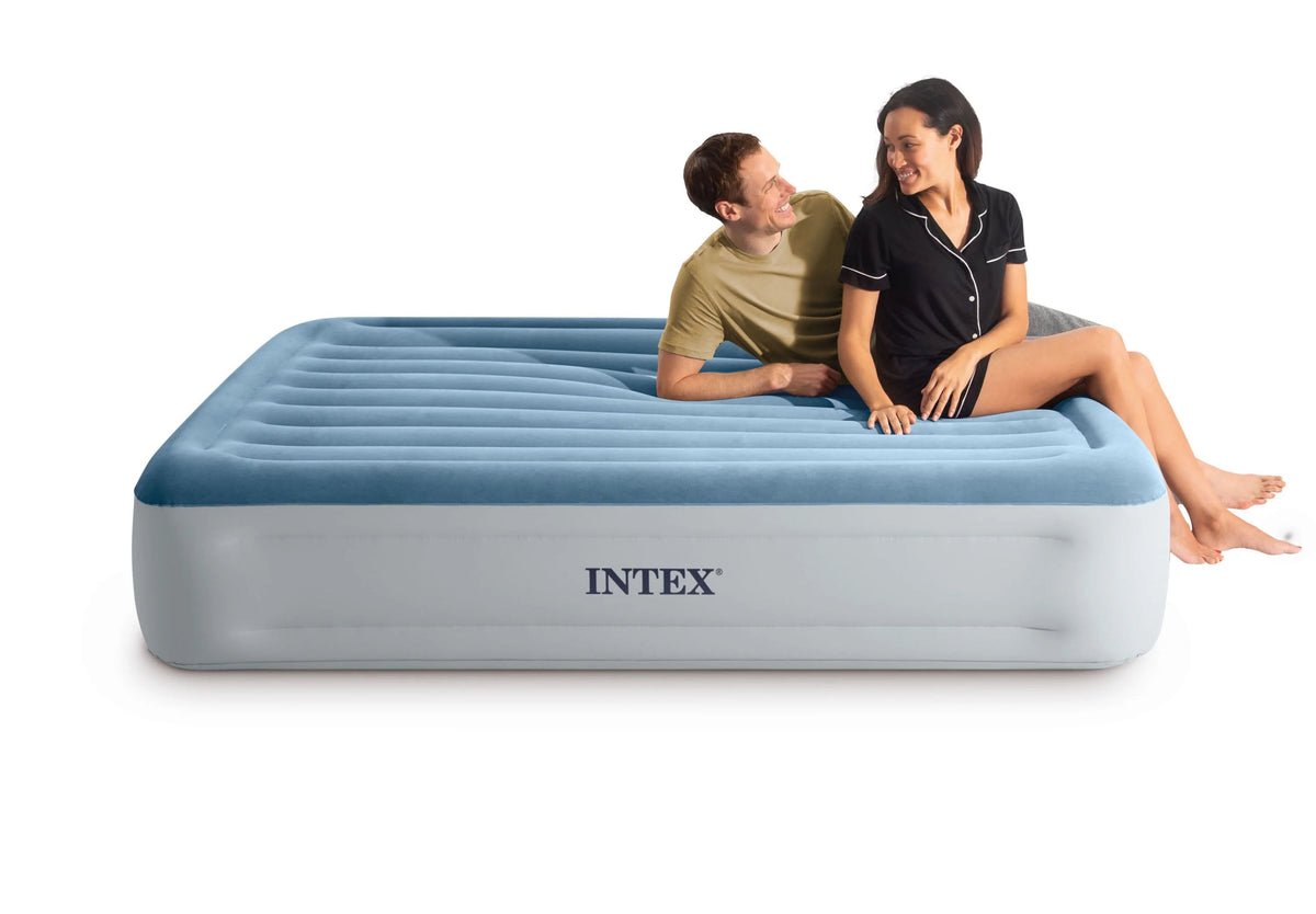 15 Airbed Mattress with Internal Pump K453888