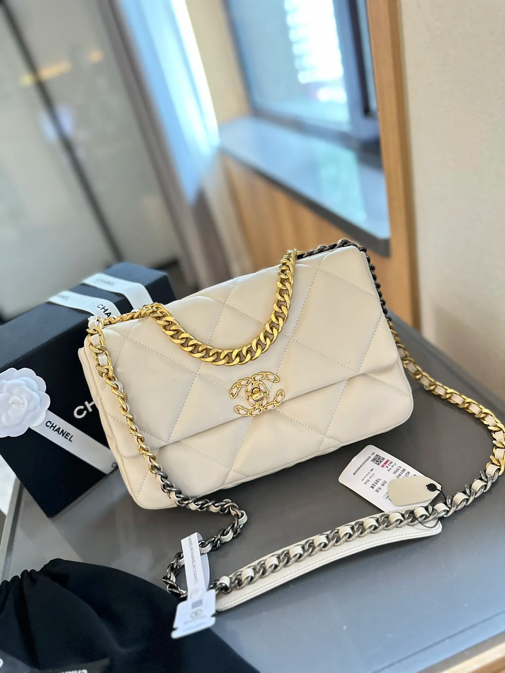 Handbag Q294581