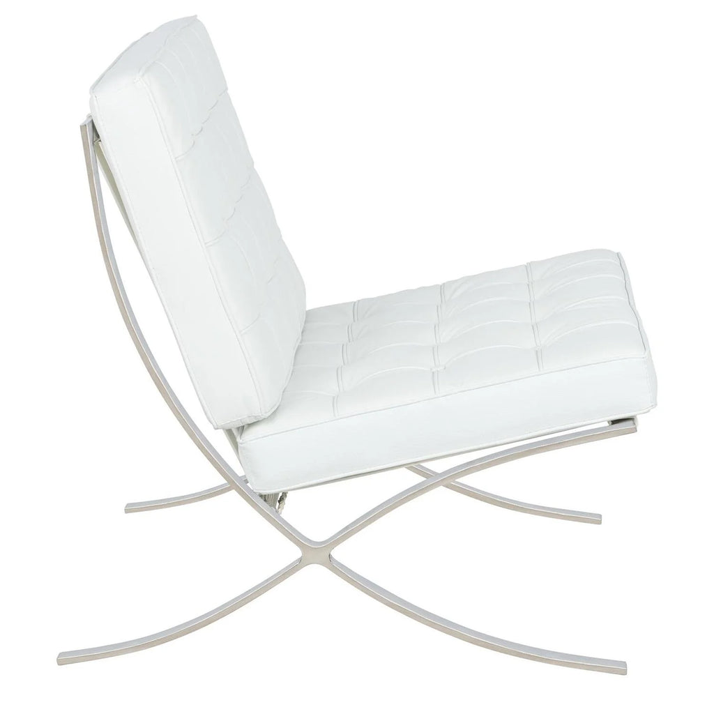 Pavilion Chair & Ottoman Y668