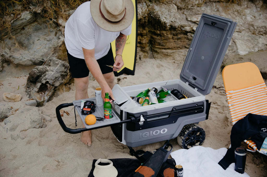 70 Qt. Wheeled Cooler Q38979