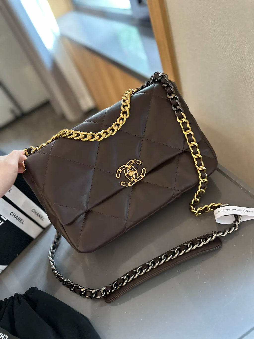 Handbag Q294581
