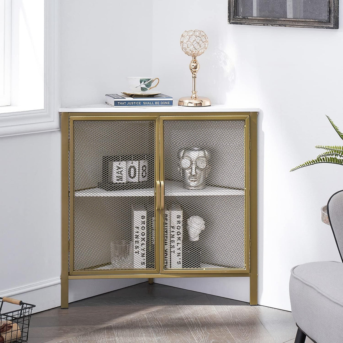 3-Tier Corner Shelf with Ventilation Door V658
