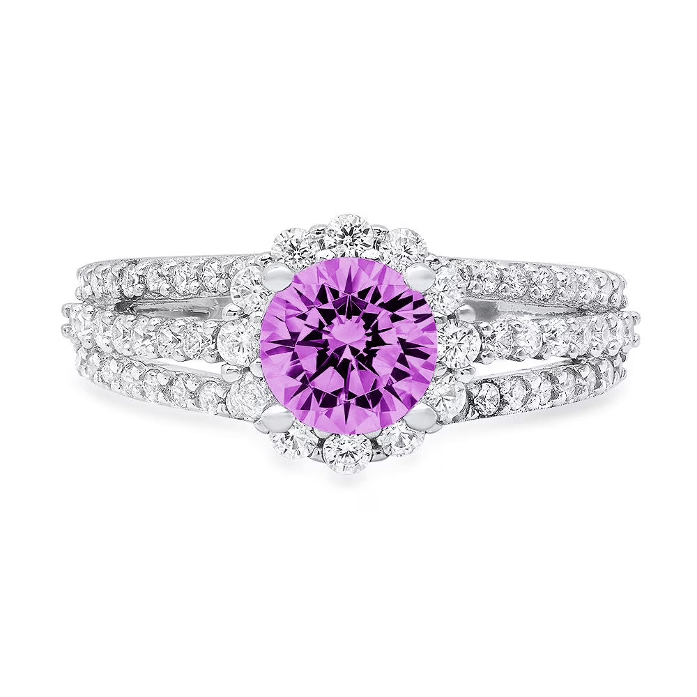 18k White Gold Halo Ring with Round Cut Simulated Alexandrite K608131