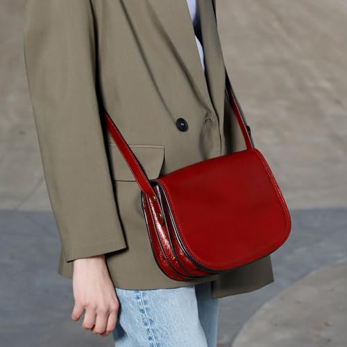 Leather Cross Body Bag V7550
