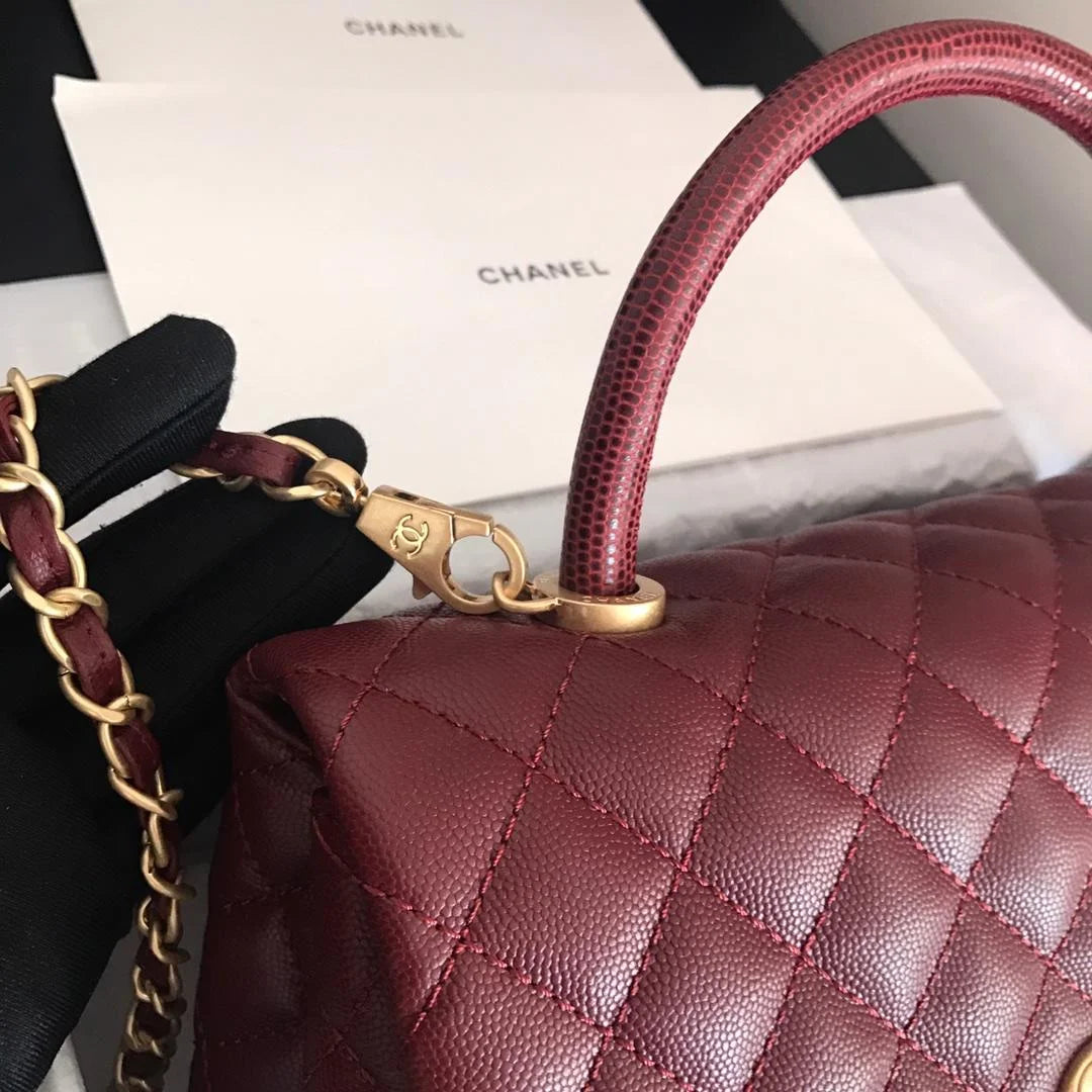 Dark Red Handbag L469481